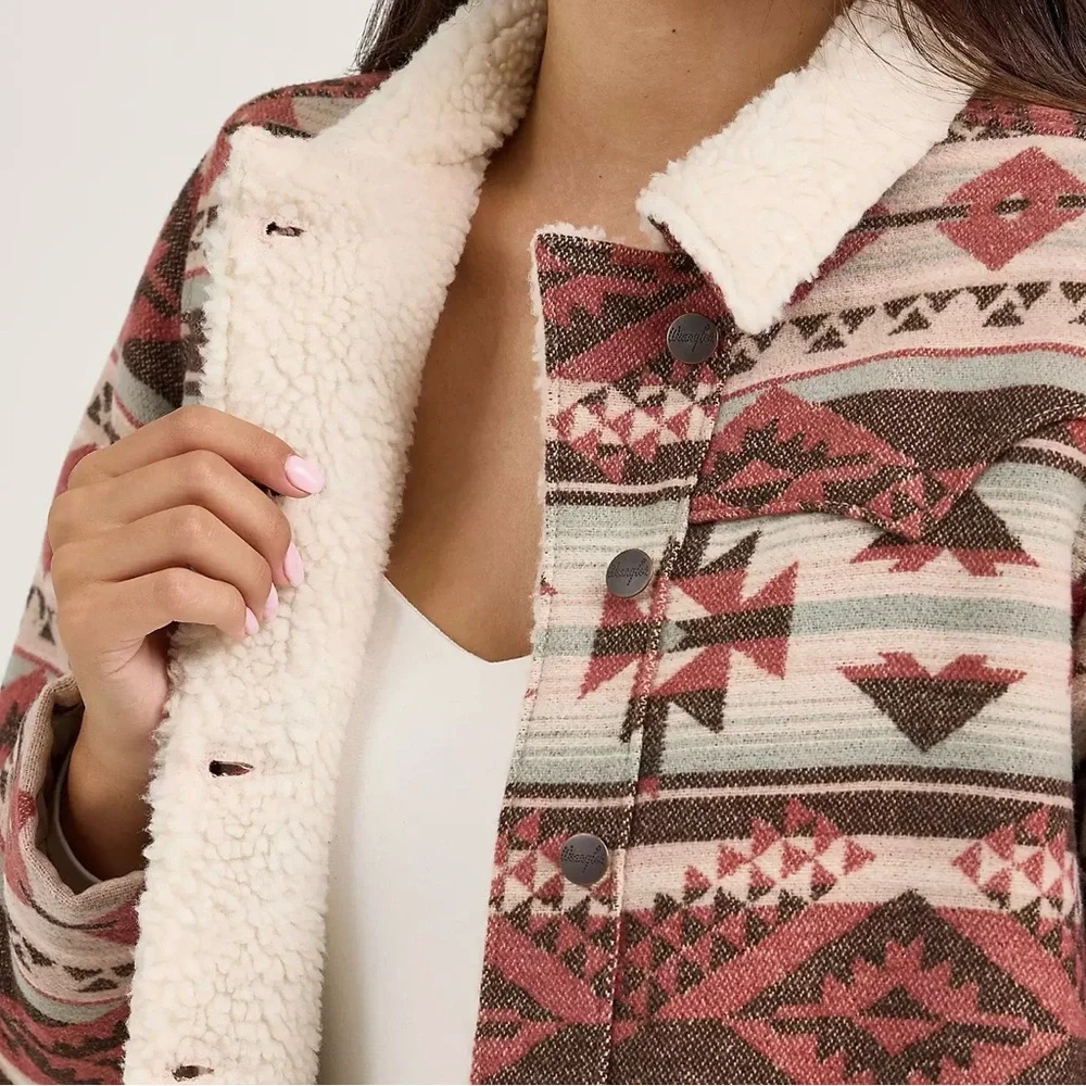WOMEN'S WRANGLER® SHERPA LINED JACQUARD BARN JACKET - Picture 8 of 8